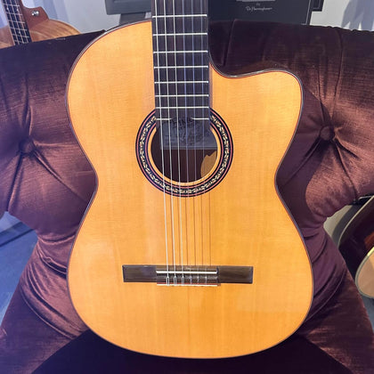 Pimentel 2007 M-1 Deluxe C/A Classical Acoustic Guitar w/ Case (Pre-Owned)