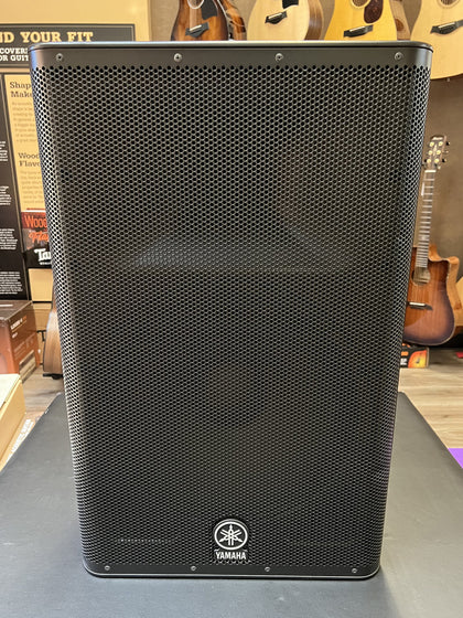 Rental - Yamaha DXR15 15 in. Powered Speaker